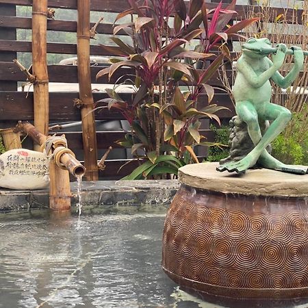 Cheng-Ping Hot Spring Inn Wenquan Kültér fotó